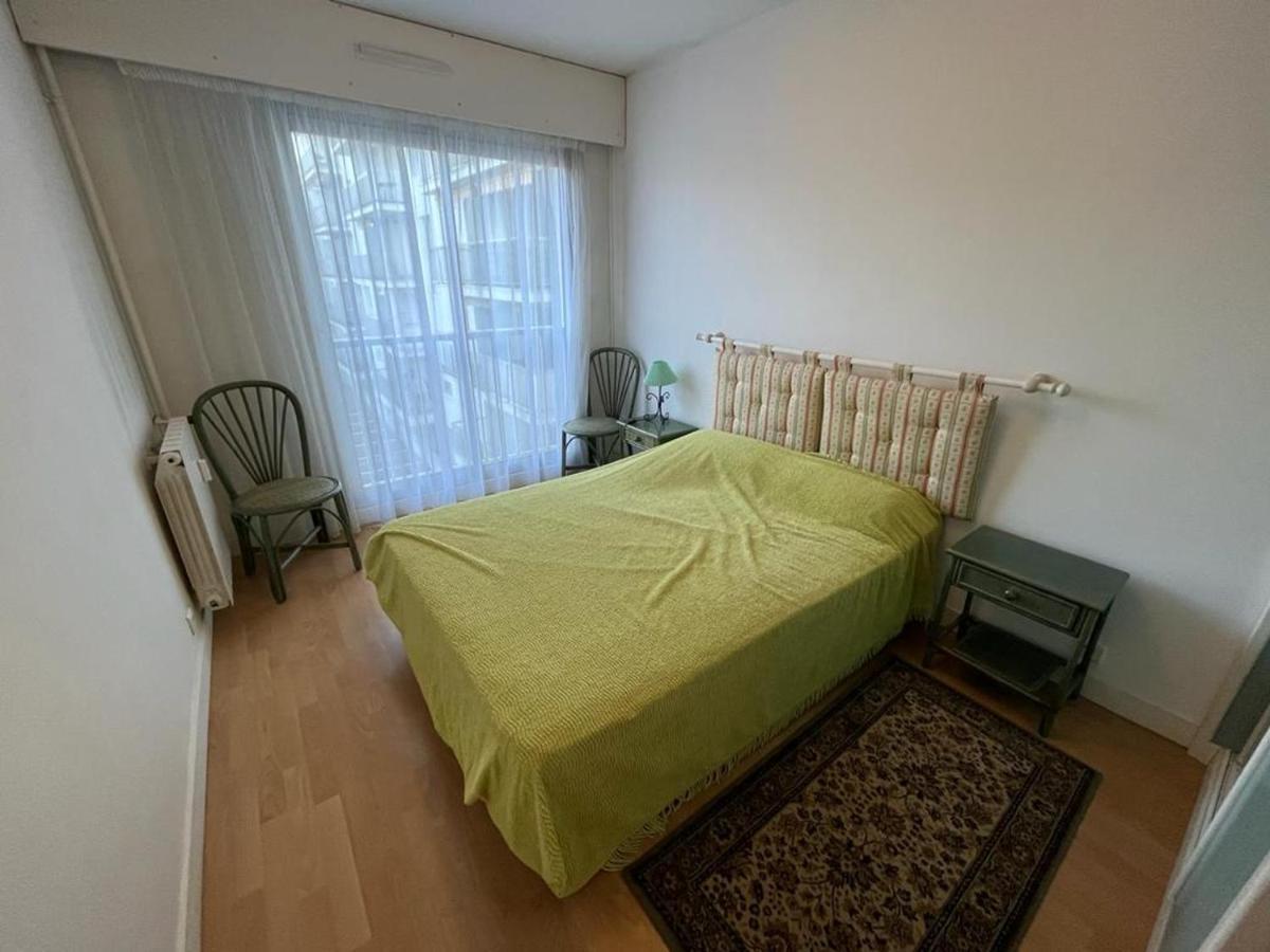 Appartement T4 Avec Parking, Balcon Et Proche Commerces A Biarritz - Fr-1-239-921 Exteriör bild